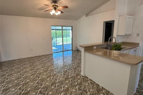 Casa en venta en Deltona, Florida, 3 dormitorios, 123.56 m2 № 1879713 - foto 3