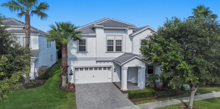 House in Davenport, Florida 4 bedrooms, 274.43 sq.m. № 2283402