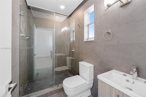 Снять в аренду квартиру в Майами-Бич, Флорида 1 спальня, 59.46м2, № 2055644 - фото 8