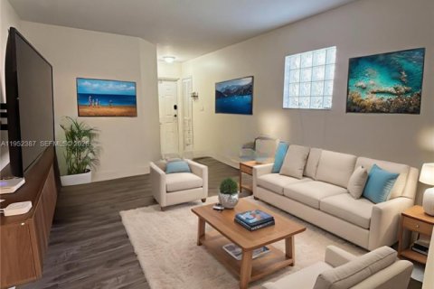 Купить кондоминиум в Катлер-Бей, Флорида 3 спальни, 94.57м2, № 2008900 - фото 2