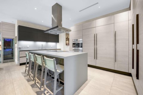 Купить виллу или дом в Майами, Флорида 6 спален, 470.83м2, № 2049889 - фото 24