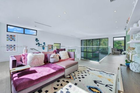 Купить виллу или дом в Майами, Флорида 6 спален, 470.83м2, № 2049889 - фото 29