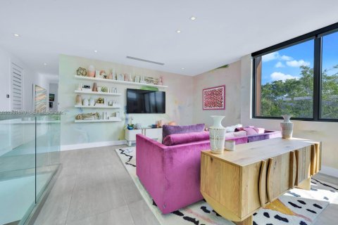Купить виллу или дом в Майами, Флорида 6 спален, 470.83м2, № 2049889 - фото 28