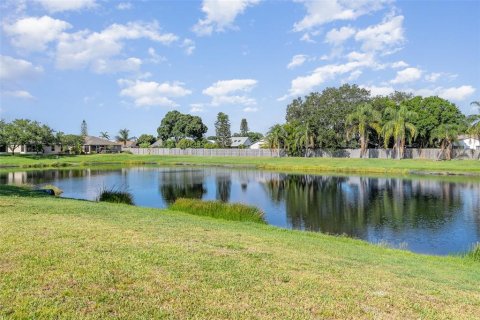 Villa ou maison à vendre à Melbourne, Floride: 4 chambres, 177.54 m2 № 1690396 - photo 15