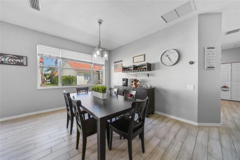 House in Venice, Florida 3 bedrooms, 172.43 sq.m. № 1578209 - photo 11