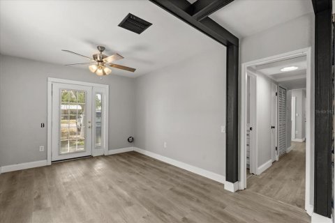 House in Winter Haven, Florida 2 bedrooms, 114.18 sq.m. № 1665792 - photo 25