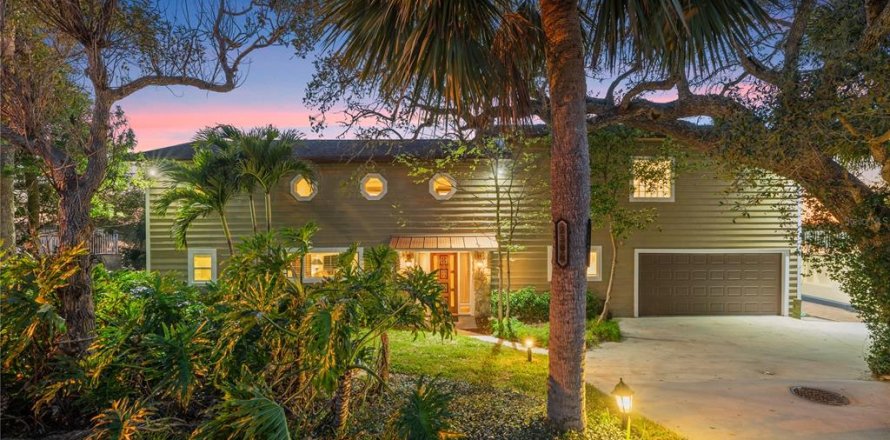 Casa en Ormond Beach, Florida 4 dormitorios, 267.56 m2 № 1824715