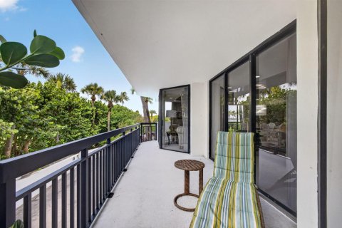 Copropriété à vendre à Palm Beach, Floride: 3 chambres, 235.32 m2 № 2248147 - photo 26