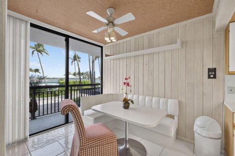 Copropriété à vendre à Palm Beach, Floride: 3 chambres, 235.32 m2 № 2248147 - photo 13