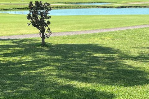 Condominio en alquiler en Saint Petersburg, Florida, 2 dormitorios, 82.68 m2 № 1833609 - foto 4