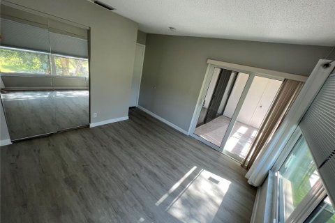 Condominio en alquiler en Saint Petersburg, Florida, 2 dormitorios, 82.68 m2 № 1833609 - foto 21