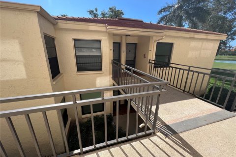 Condominio en alquiler en Saint Petersburg, Florida, 2 dormitorios, 82.68 m2 № 1833609 - foto 7