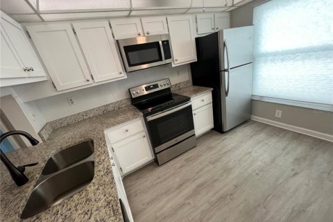 Condominio en alquiler en Saint Petersburg, Florida, 2 dormitorios, 82.68 m2 № 1833609 - foto 28