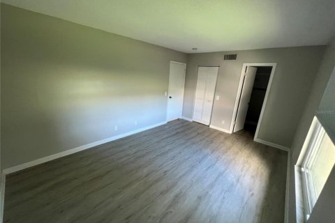 Condominio en alquiler en Saint Petersburg, Florida, 2 dormitorios, 82.68 m2 № 1833609 - foto 15