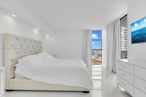 Copropriété à vendre à Aventura, Floride: 2 chambres, 95.04 m2 № 2048151 - photo 18