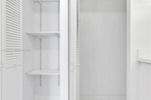 Copropriété à vendre à Aventura, Floride: 2 chambres, 95.04 m2 № 2048151 - photo 24