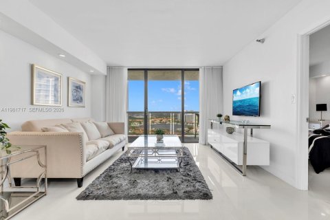 Copropriété à vendre à Aventura, Floride: 2 chambres, 95.04 m2 № 2048151 - photo 2