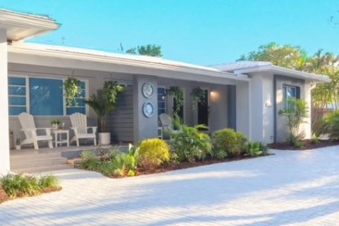 Immobilier commercial à vendre à Pompano Beach, Floride: 264.77 m2 № 1142608 - photo 1