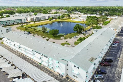 Condominio en venta en Saint Petersburg, Florida, 1 dormitorio, 57.6 m2 № 1597891 - foto 28