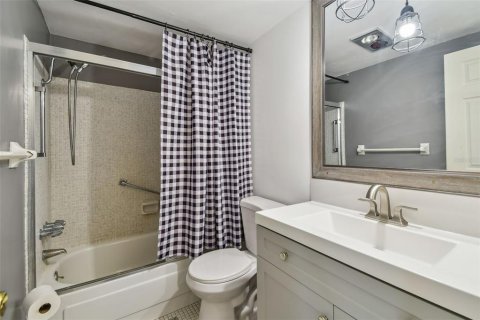 Condominio en venta en Saint Petersburg, Florida, 1 dormitorio, 57.6 m2 № 1597891 - foto 4