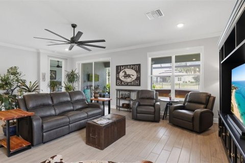 House in Brooksville, Florida 2 bedrooms, 183.57 sq.m. № 2150376 - photo 8