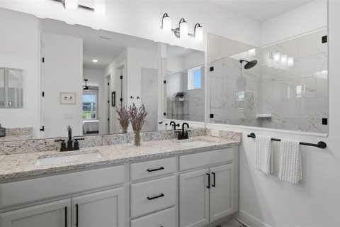 House in Brooksville, Florida 2 bedrooms, 183.57 sq.m. № 2150376 - photo 23