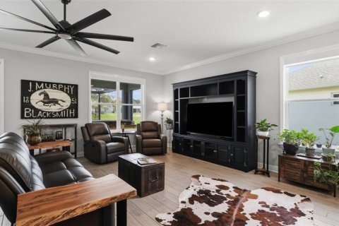 House in Brooksville, Florida 2 bedrooms, 183.57 sq.m. № 2150376 - photo 10