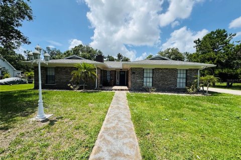 Casa en alquiler en Kissimmee, Florida, 3 dormitorios, 160.35 m2 № 1786295 - foto 1