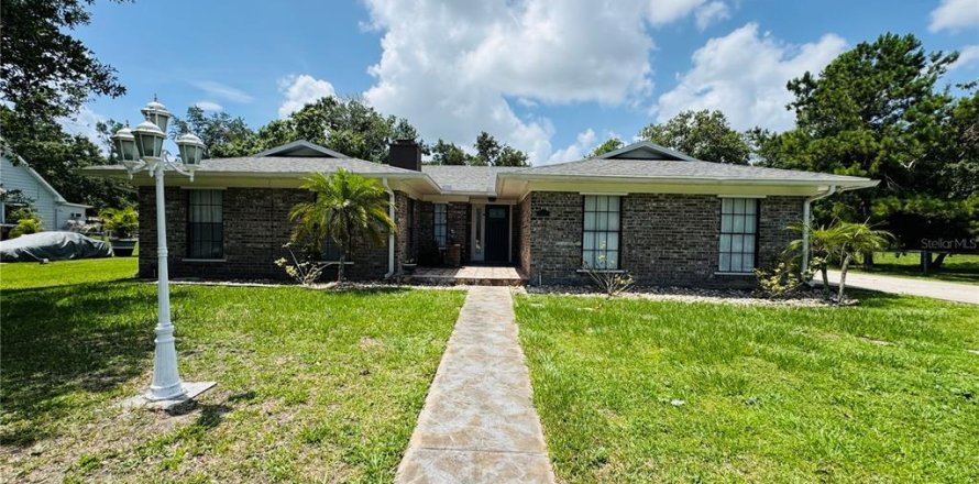 Casa en Kissimmee, Florida 3 dormitorios, 160.35 m2 № 1786295