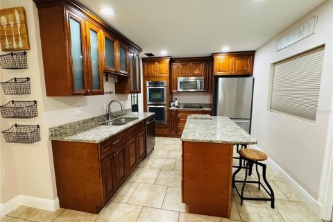 Casa en alquiler en Kissimmee, Florida, 3 dormitorios, 160.35 m2 № 1786295 - foto 6