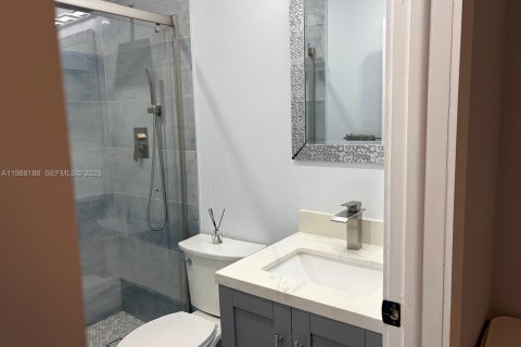 Снять в аренду кондоминиум в Майами, Флорида 3 спальни, 106.84м2, № 2053278 - фото 17