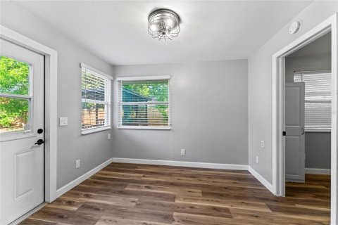 House in Clearwater, Florida 5 bedrooms, 210.52 sq.m. № 1817814 - photo 22