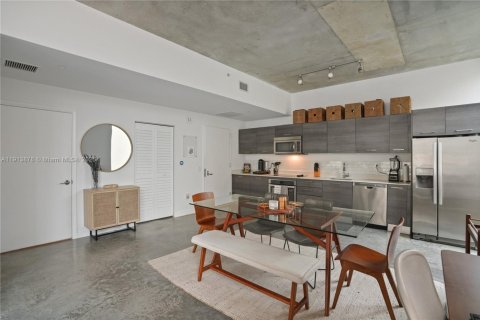 Купить кондоминиум в Майами, Флорида 2 спальни, 68.38м2, № 1969591 - фото 3