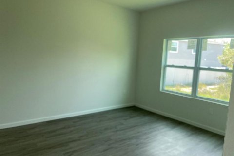 House in Kissimmee, Florida 4 bedrooms, 139.35 sq.m. № 1772740 - photo 9