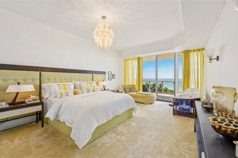 Condominio en venta en Bal Harbour, Florida, 2 dormitorios, 252.79 m2 № 1938678 - foto 6
