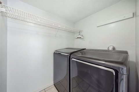 Copropriété à louer à Tampa, Floride: 2 chambres, 122.63 m2 № 2401130 - photo 20