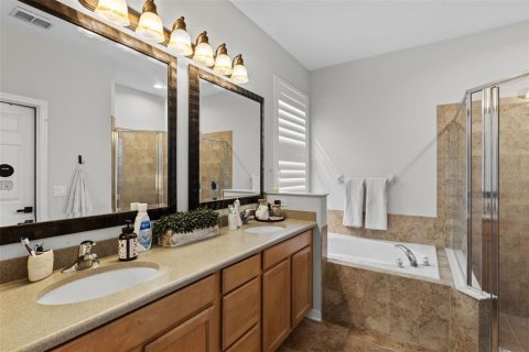 House in Groveland, Florida 4 bedrooms, 278.89 sq.m. № 1905664 - photo 17