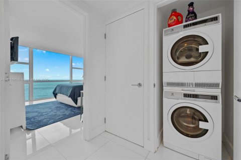 Снять в аренду кондоминиум в Майами-Бич, Флорида 2 спальни, 103.77м2, № 2034526 - фото 23