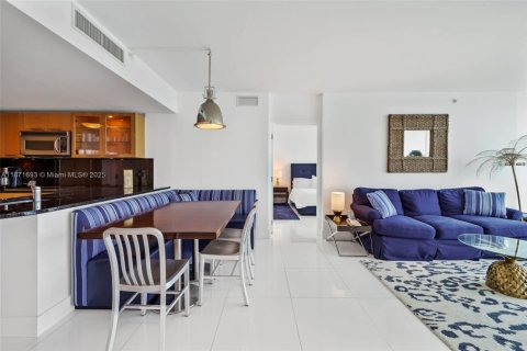 Снять в аренду кондоминиум в Майами-Бич, Флорида 2 спальни, 103.77м2, № 2034526 - фото 11