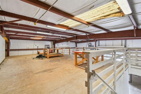 Immobilier commercial à louer à Clearwater, Floride: 1018.21 m2 № 1650347 - photo 15