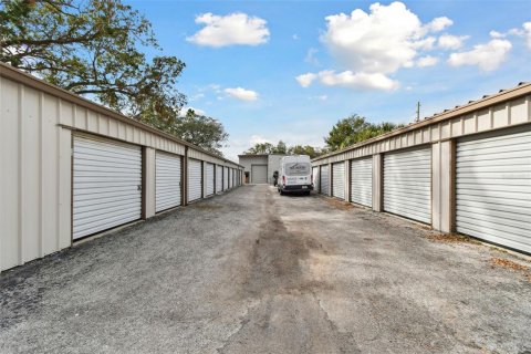 Immobilier commercial à louer à Clearwater, Floride: 1018.21 m2 № 1650347 - photo 8