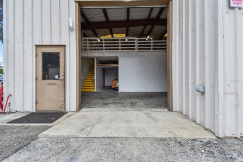 Immobilier commercial à louer à Clearwater, Floride: 1018.21 m2 № 1650347 - photo 19