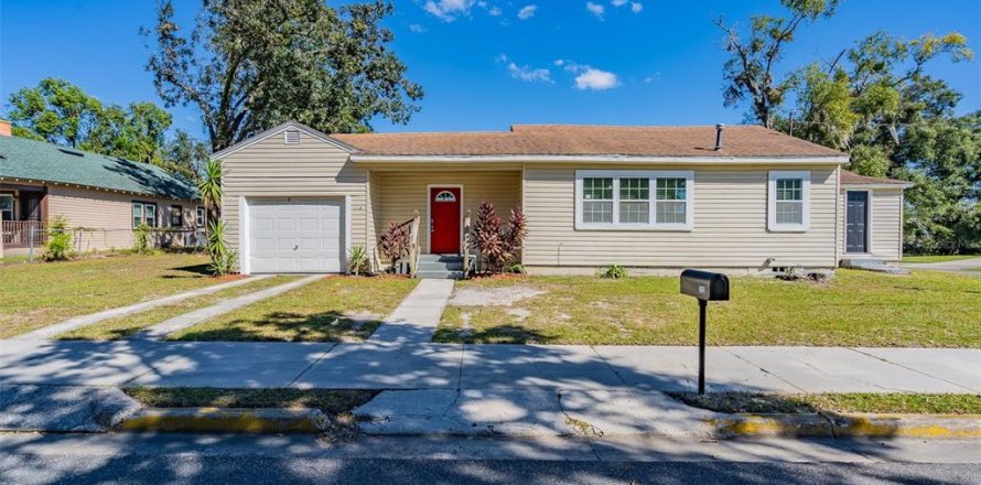 Casa en Leesburg, Florida 4 dormitorios, 139.82 m2 № 1407170