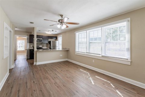 Casa en venta en Leesburg, Florida, 4 dormitorios, 139.82 m2 № 1407170 - foto 8