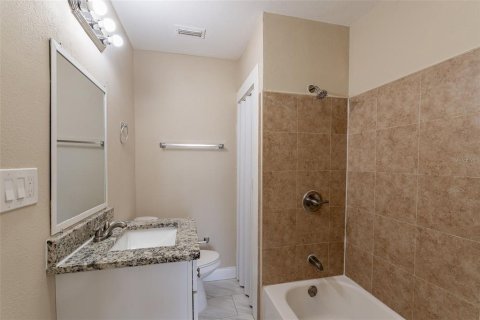 Casa en venta en Leesburg, Florida, 4 dormitorios, 139.82 m2 № 1407170 - foto 16