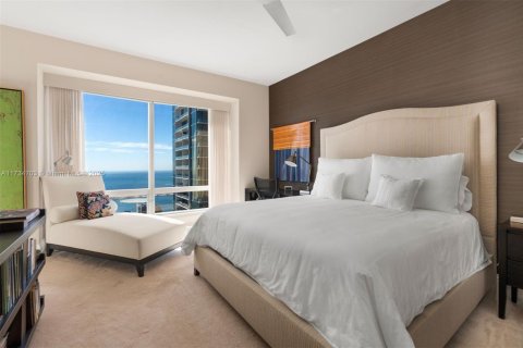 Copropriété à vendre à Miami, Floride: 4 chambres, 503.81 m2 № 2012146 - photo 11