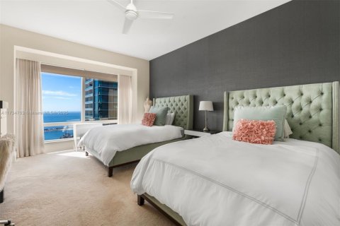 Copropriété à vendre à Miami, Floride: 4 chambres, 503.81 m2 № 2012146 - photo 9