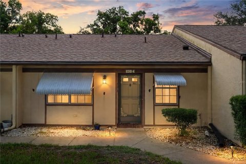 Condo in Port Richey, Florida, 2 bedrooms № 2361180