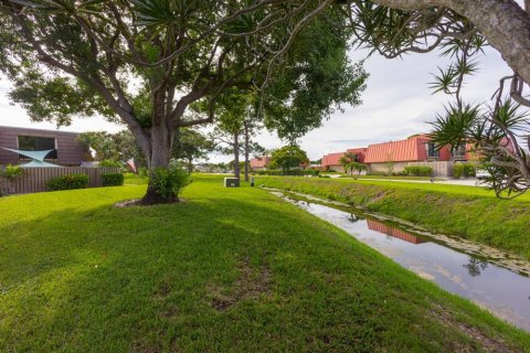Touwnhouse à louer à Palm Beach Gardens, Floride: 2 chambres, 114.83 m2 № 2413290 - photo 18