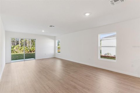 Villa ou maison à vendre à Ormond Beach, Floride: 5 chambres, 158.68 m2 № 2429013 - photo 5